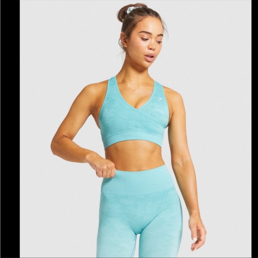 GYMSHARK adapt camo seamless sports bra
